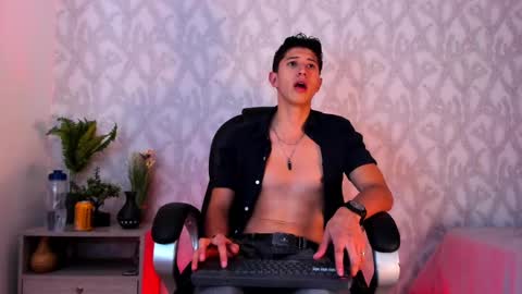 dorian_mystery online show from 12-15-24, 07:35