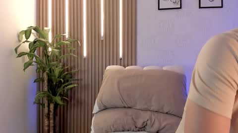 Snapshot of dorian_mystery chatting on 02-03-26, 01:04 dorian_mystery online show from 02-03-26, 01:04