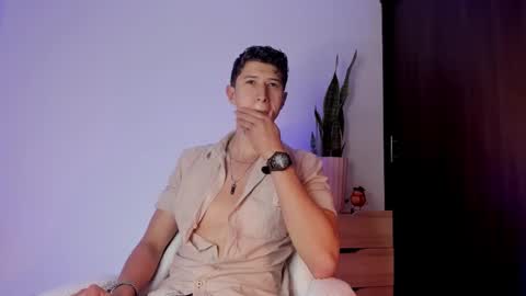 Snapshot of dorian_mystery chatting on 02-09-26, 01:53 dorian_mystery online show from 02-09-26, 01:53