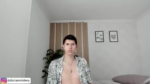 Snapshot of dorian_mystery chatting on 02-24-26, 08:18 dorian_mystery online show from 02-24-26, 08:18