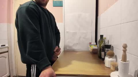 menu  below online show from 02-12-25, 07:45