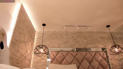 Snapshot of dorothy_vegga chatting on 02-11-25, 09:42 DOROTHY online show from 02-11-25, 09:42