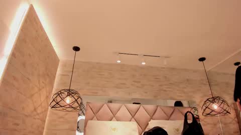 Snapshot of dorothy_vegga chatting on 02-20-25, 03:01 DOROTHY online show from 02-20-25, 03:01