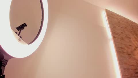 Snapshot of dorothy_vegga chatting on 02-20-25, 06:06 DOROTHY online show from 02-20-25, 06:06