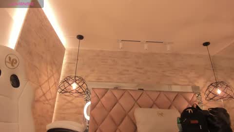 Snapshot of dorothy_vegga chatting on 03-12-25, 09:44 DOROTHY online show from 03-12-25, 09:44