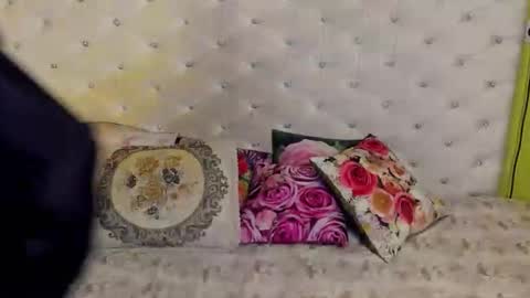 Snapshot of dorramay chatting on 09-24-25, 08:01 Dorra online show from 09-24-25, 08:01