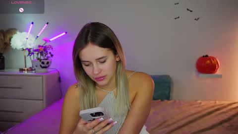 Amy online show from 10-31-25, 05:14