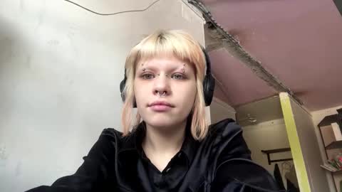 Snapshot of dorthacavan chatting on 02-01-26, 09:30 Milana online show from 02-01-26, 09:30