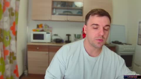 Sasha online show from 12-23-24, 10:44