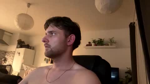 Snapshot of doubledi11 chatting on 12-04-25, 07:22 Edii online show from 12-04-25, 07:22