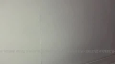 Snapshot of doublesees chatting on 12-08-24, 05:50 MOLLYYYY dont forget to give me a thumb up online show from 12-08-24, 05:50