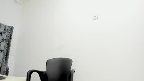 DOUGLAS online show from 10-02-25, 01:07