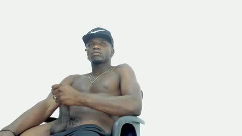 DOUGLAS online show from 10-04-25, 04:49