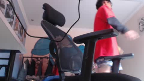 douglas_drake online show from 02-20-25, 07:52