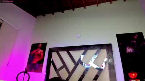 Snapshot of douglassafado chatting on 02-15-25, 06:44 Douglas Safado online show from 02-15-25, 06:44