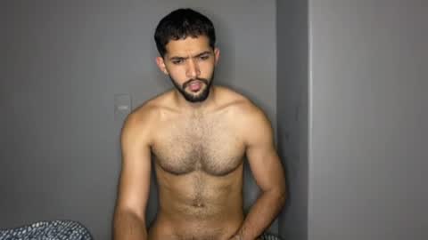 Snapshot of douglasskingjr chatting on 02-26-25, 12:38 douglasskingjr online show from 02-26-25, 12:38