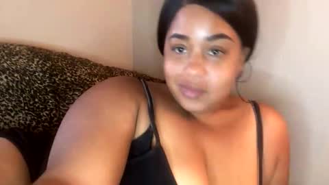 dove_love22 online show from 11-09-25, 04:27