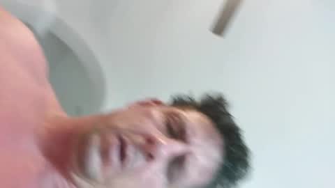 Some guy in Florida online show from 01-06-25, 08:18