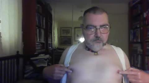 doxoebloke68 online show from 10-26-25, 03:51