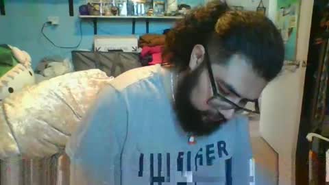 Dpenguino online show from 11-10-25, 06:51