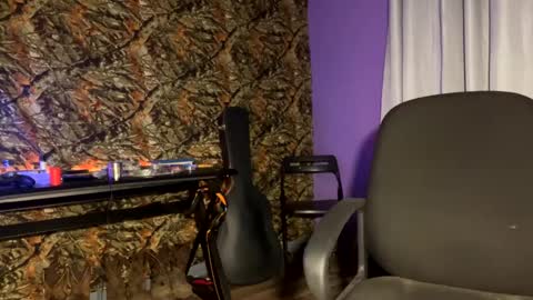 MrPirated online show from 01-06-25, 12:16