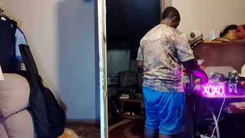 MrPirated online show from 10-11-25, 12:43