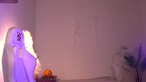 Lisbeth Salander online show from 11-03-25, 05:31