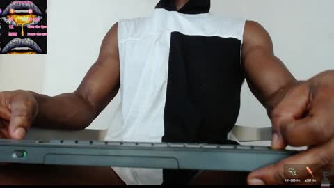 Drake 23 online show from 02-08-25, 11:45