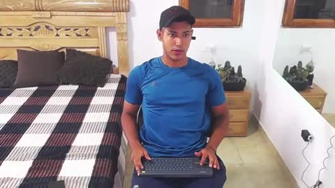 Snapshot of drake_cerra chatting on 11-19-25, 03:06 drake_cerra online show from 11-19-25, 03:06