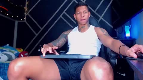 Drake online show from 09-16-25, 03:40