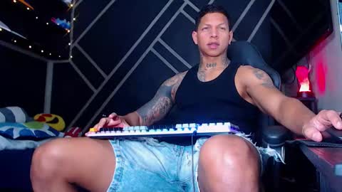 Drake online show from 10-30-25, 02:57