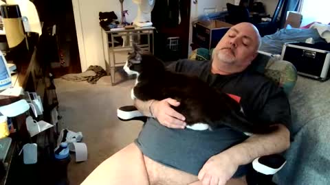 Snapshot of drake_r_darkrose chatting on 12-03-24, 08:28 Drake D Vamp aka Drake DarkRose online show from 12-03-24, 08:28