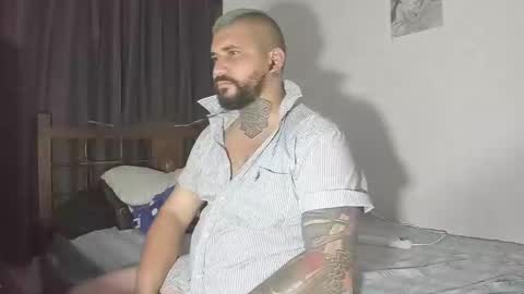 Snapshot of drake_white1 chatting on 03-02-25, 04:17 drake whitee Independent Model online show from 03-02-25, 04:17