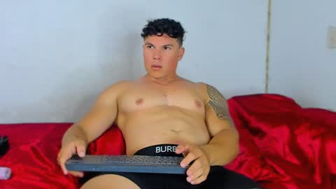 drake_xion1 online show from 01-28-25, 12:36