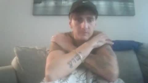 Snapshot of drakecalhoun chatting on 10-27-25, 08:02 drakecalhoun online show from 10-27-25, 08:02