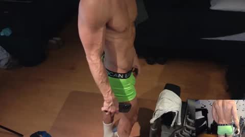 Snapshot of drakeoc chatting on 12-14-24, 02:34 drakeoc online show from 12-14-24, 02:34