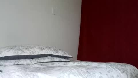 Andrs  Independent Model online show from 04-22-26, 10:06