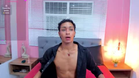 Snapshot of drako_18 chatting on 02-13-26, 03:02 Drako online show from 02-13-26, 03:02