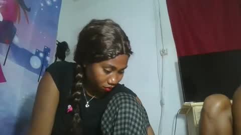 drasomaralda online show from 11-10-25, 11:53