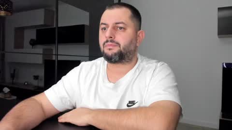 Snapshot of draven_a chatting on 01-14-25, 04:29 Draven A online show from 01-14-25, 04:29