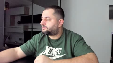 Snapshot of draven_a chatting on 01-15-25, 04:15 Draven A online show from 01-15-25, 04:15