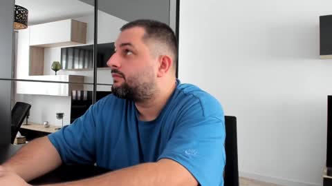 Snapshot of draven_a chatting on 01-15-25, 11:10 Draven A online show from 01-15-25, 11:10