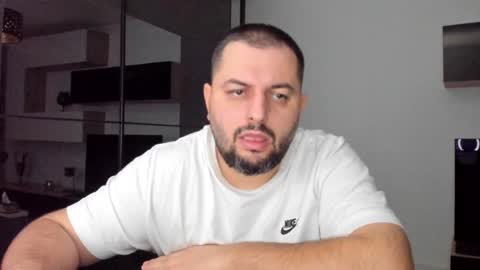 Snapshot of draven_a chatting on 01-15-25, 05:47 Draven A online show from 01-15-25, 05:47