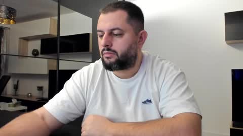 Snapshot of draven_a chatting on 01-29-25, 04:05 Draven A online show from 01-29-25, 04:05