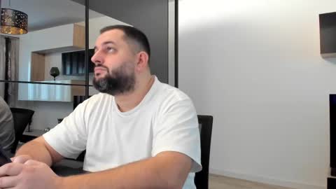 Snapshot of draven_a chatting on 02-11-25, 06:19 Draven A online show from 02-11-25, 06:19