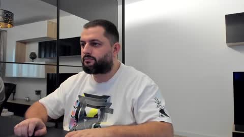 Snapshot of draven_a chatting on 02-16-25, 02:32 Draven A online show from 02-16-25, 02:32