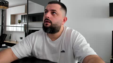 Snapshot of draven_a chatting on 03-08-25, 10:11 Draven A online show from 03-08-25, 10:11