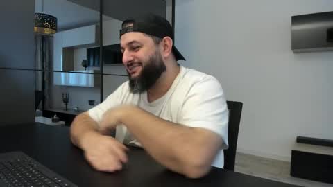 DravenPeak online show from 11-15-25, 02:02