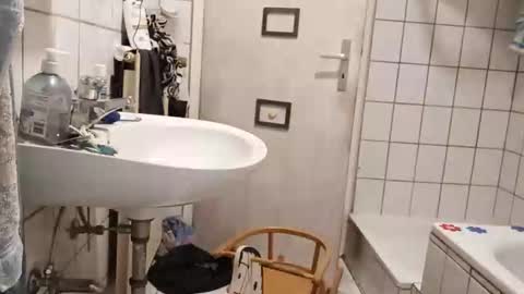 David online show from 10-30-25, 02:13