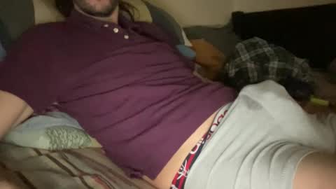 Snapshot of dreadloook chatting on 12-22-24, 11:20 Dreads online show from 12-22-24, 11:20